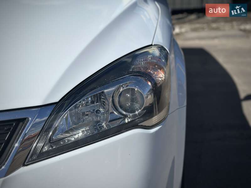 Универсал Kia Ceed 2011 в Сумах