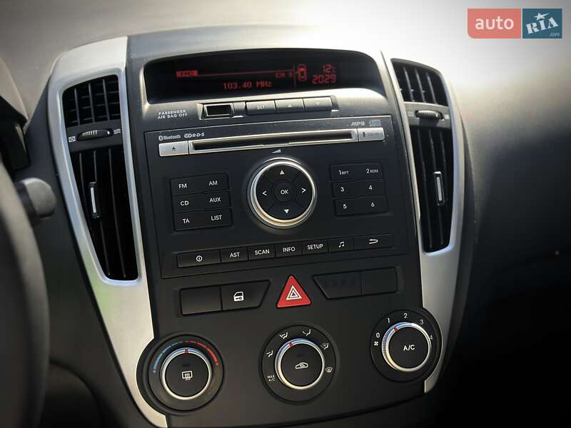 Универсал Kia Ceed 2011 в Сумах
