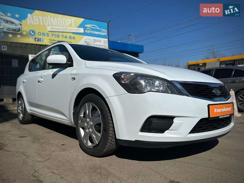 Универсал Kia Ceed 2011 в Сумах
