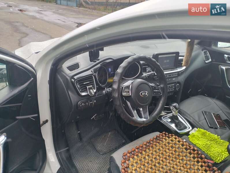 Универсал Kia Ceed 2019 в Ровно