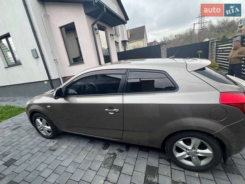 Хетчбек Kia Ceed 2008 в Рівному фото 18 Хетчбек Kia Ceed 2008 в Рівному