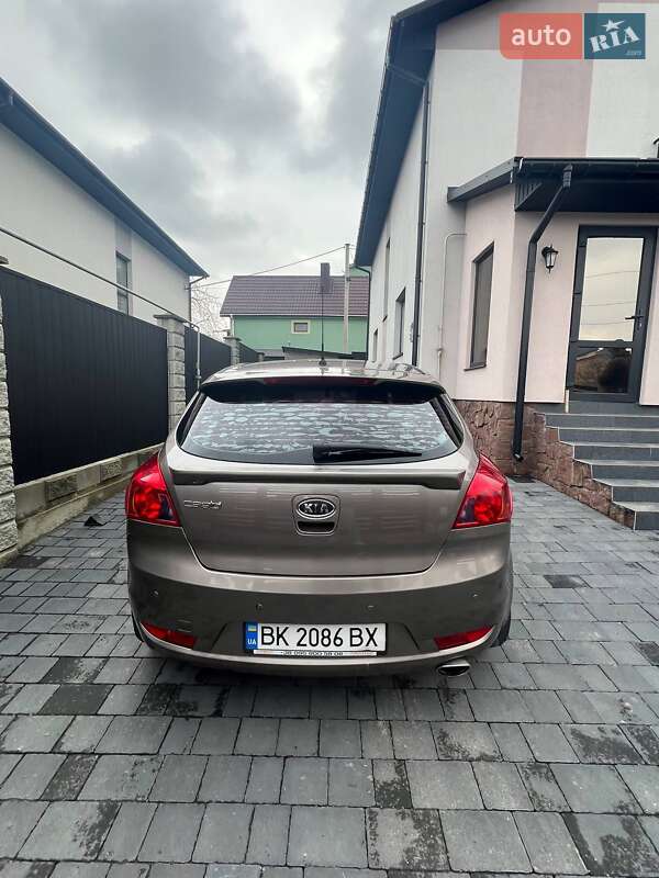Хетчбек Kia Ceed 2008 в Рівному фото 17 Хетчбек Kia Ceed 2008 в Рівному