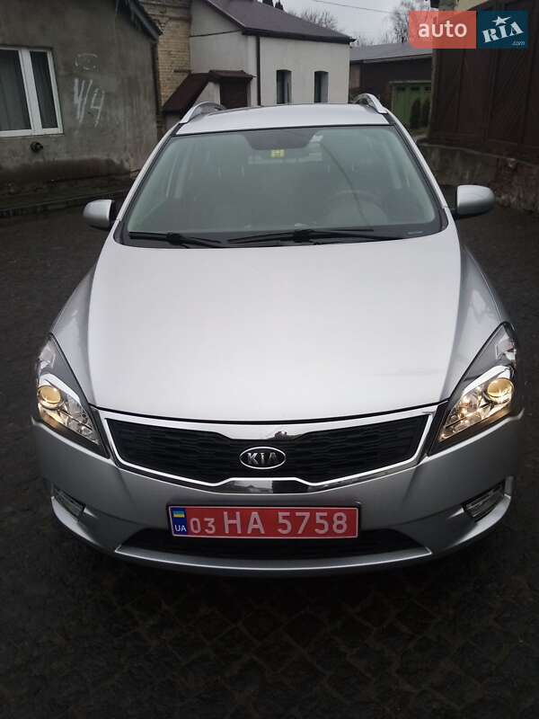 Универсал Kia Ceed 2009 в 
