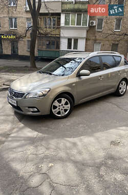 Універсал Kia Ceed 2011 в 