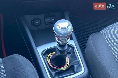 Хетчбек Kia Ceed 2007 в 