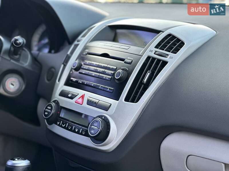 Хетчбек Kia Ceed 2008 в Миколаєві