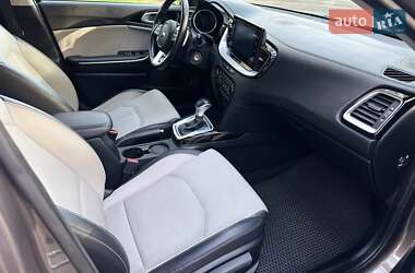 Хэтчбек Kia Ceed 2019 в 