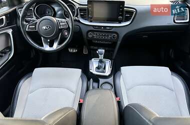 Хэтчбек Kia Ceed 2019 в 