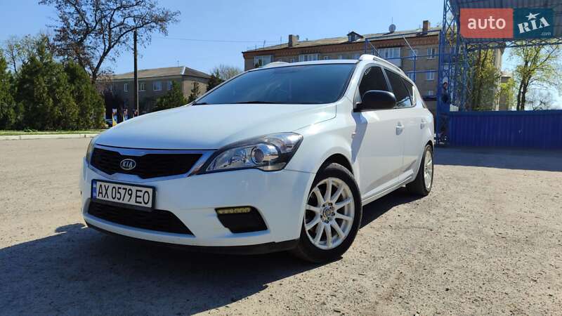 Универсал Kia Ceed 2010 в 