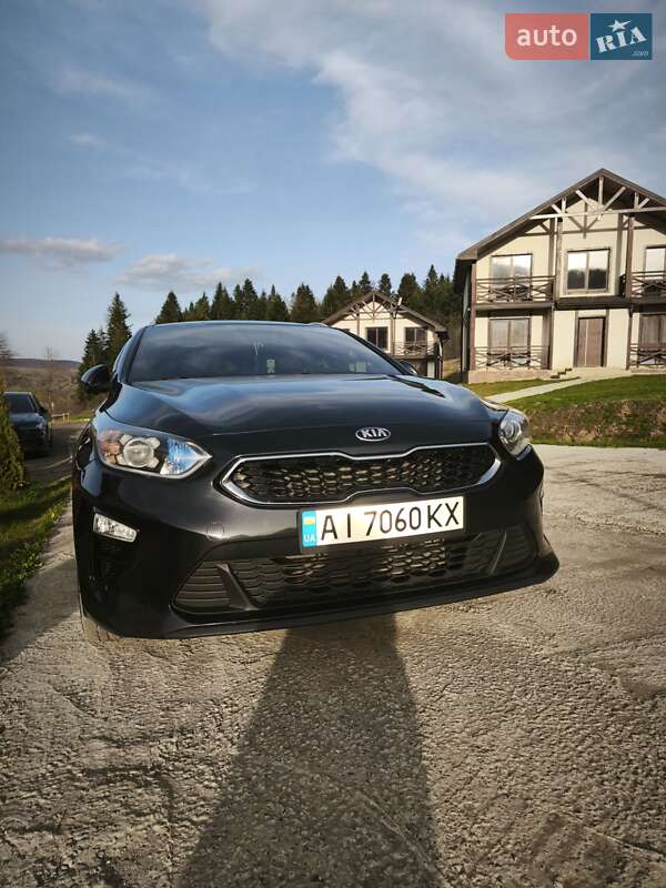 Универсал Kia Ceed 2019 в Киеве