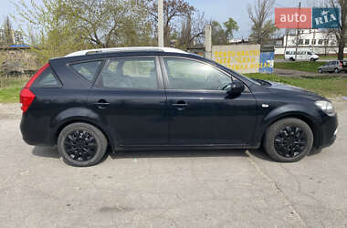 Универсал Kia Ceed 2011 в 