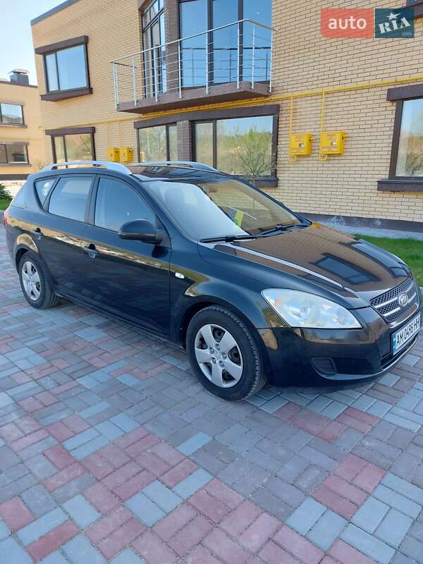 Универсал Kia Ceed 2008 в Житомире