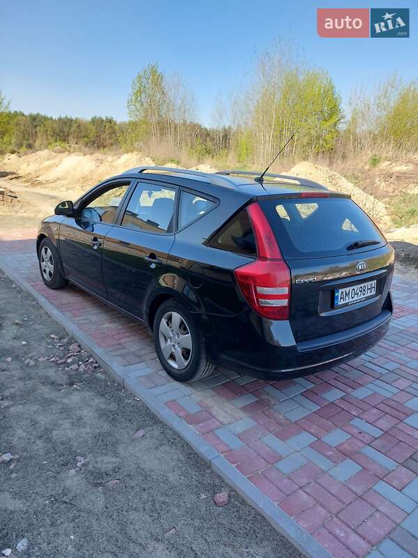 Универсал Kia Ceed 2008 в Житомире
