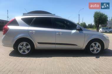 Універсал Kia Ceed 2007 в Шепетівці