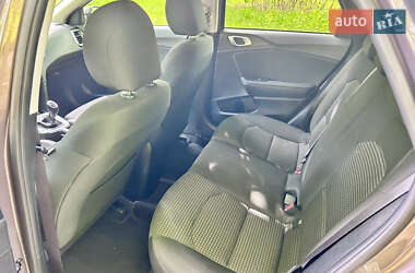 Хэтчбек Kia Ceed 2019 в 