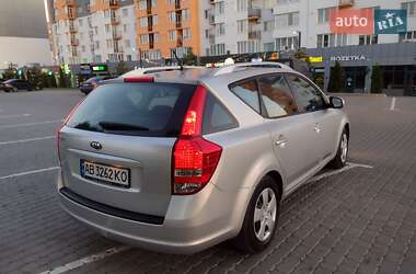 Универсал Kia Ceed 2010 в 