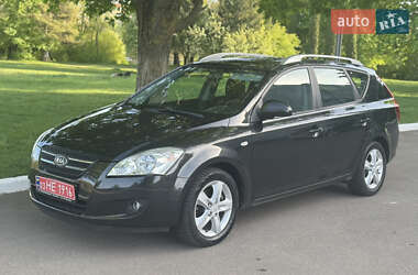 Универсал Kia Ceed 2009 в 