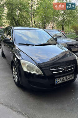Хэтчбек Kia Ceed 2007 в Киеве