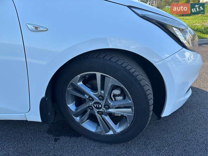 Хетчбек Kia Ceed 2013 в Вінниці