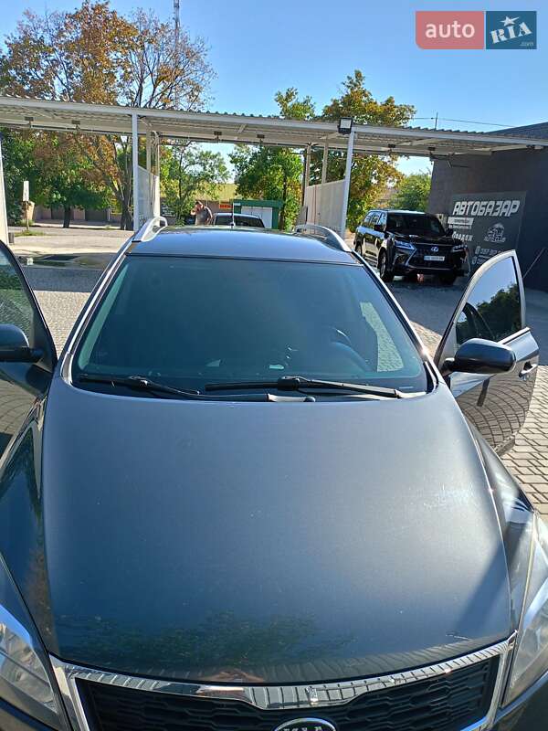 Универсал Kia Ceed 2009 в Первомайске