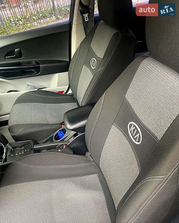 Хэтчбек Kia Ceed 2008 в Одессе