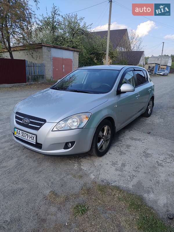 Kia Ceed 2008