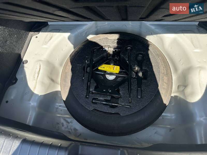 Хэтчбек Kia Ceed 2009 в Днепре