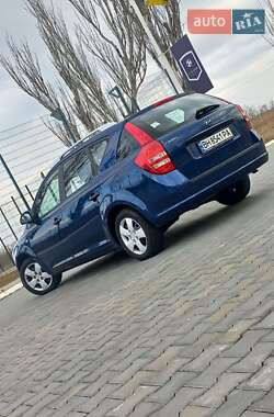 Універсал Kia Ceed 2009 в 