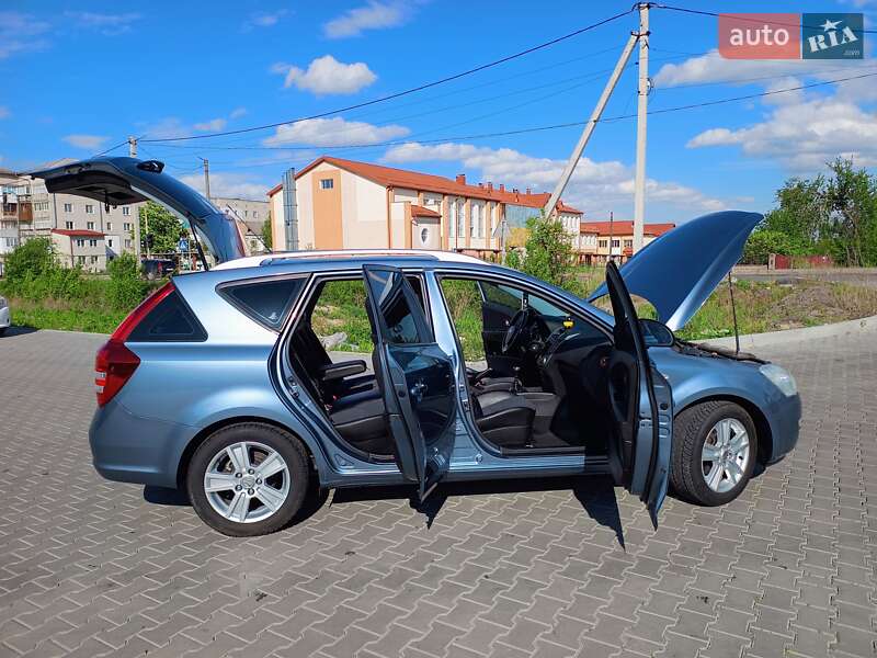 Универсал Kia Ceed 2007 в Ковеле