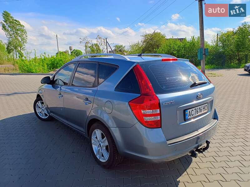 Универсал Kia Ceed 2007 в Ковеле