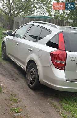 Універсал Kia Ceed 2011 в Харкові