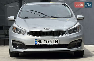 Хетчбек Kia Ceed 2017 в 