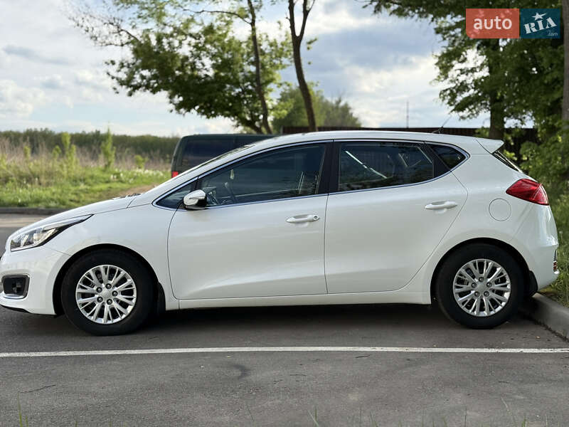 Хэтчбек Kia Ceed 2017 в Виннице