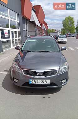 Универсал Kia Ceed 2011 в 