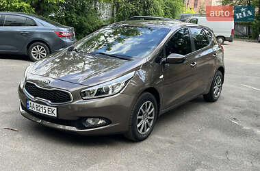 Хэтчбек Kia Ceed 2014 в Киеве