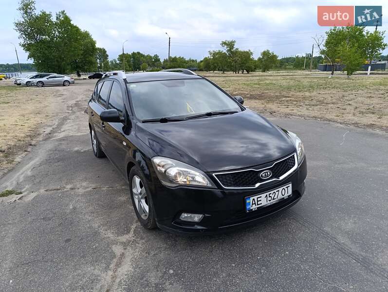 Kia Ceed 2012