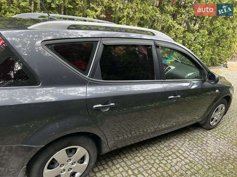 Универсал Kia Ceed 2012 в 