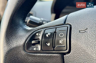 Хетчбек Kia Ceed 2010 в 