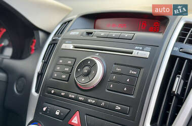Хетчбек Kia Ceed 2010 в 