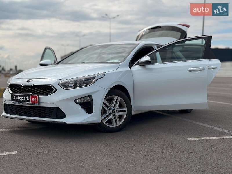 Хэтчбек Kia Ceed 2019 в Львове