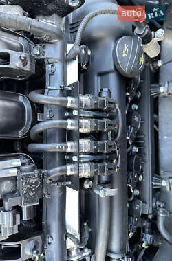 Хэтчбек Kia Ceed 2013 в 