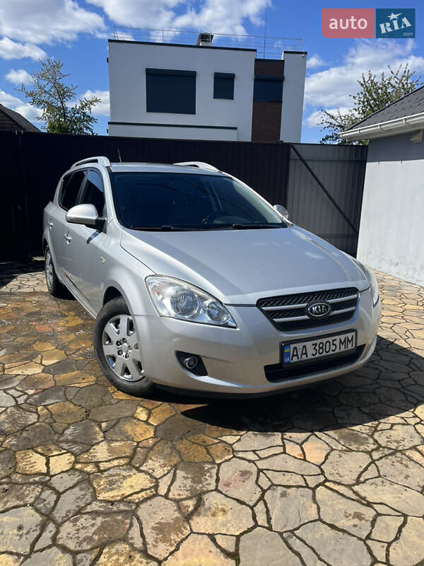 Универсал Kia Ceed 2008 в Киеве