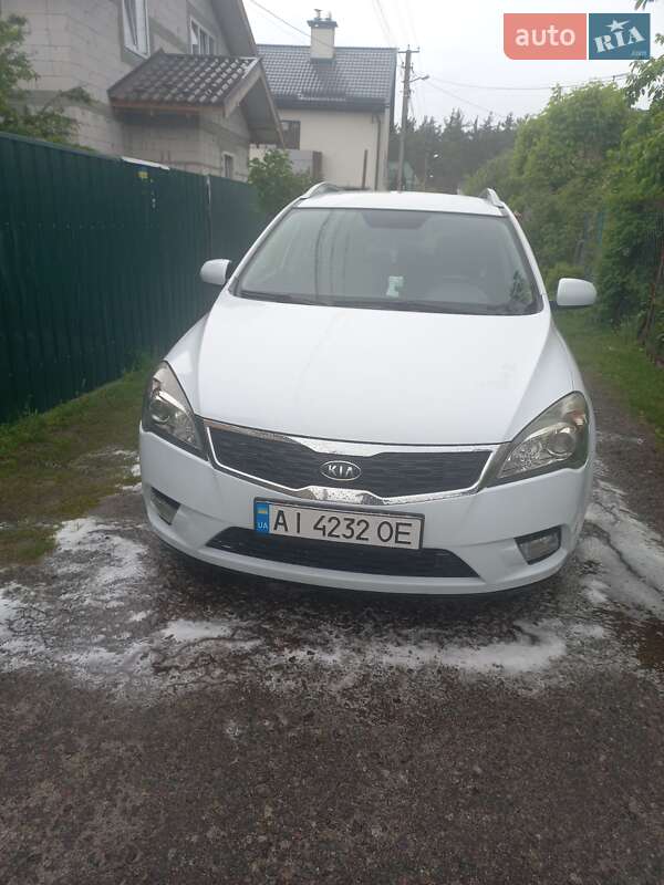 Kia Ceed 2011