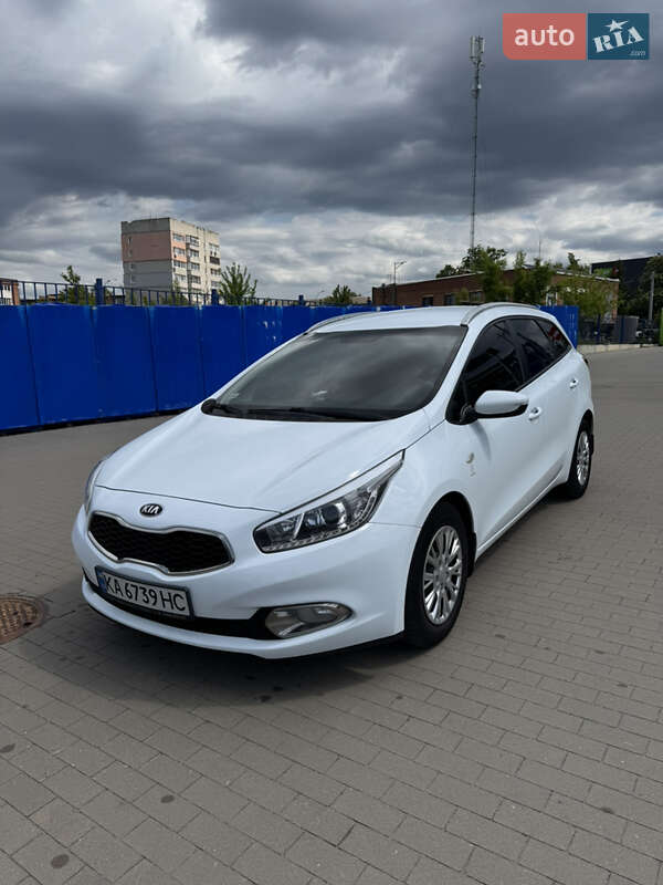 Универсал Kia Ceed 2015 в 