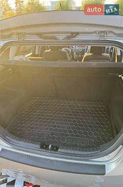 Хэтчбек Kia Ceed 2010 в 