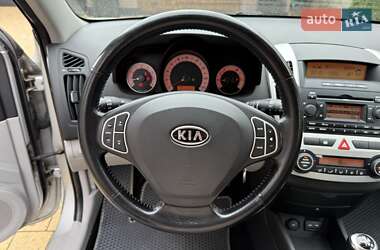 Хетчбек Kia Ceed 2007 в 