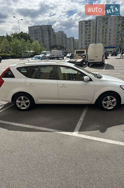 Универсал Kia Ceed 2010 в 