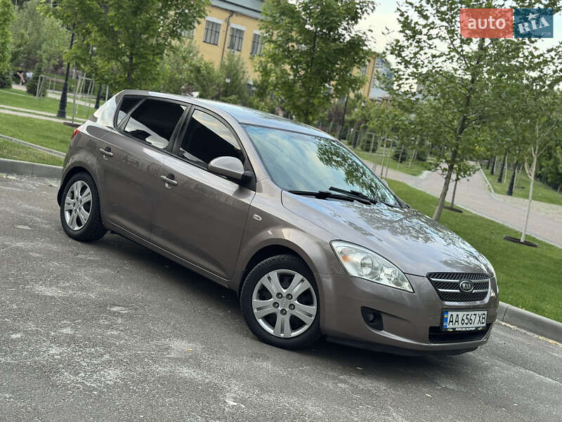 Универсал Kia Ceed 2007 в Киеве