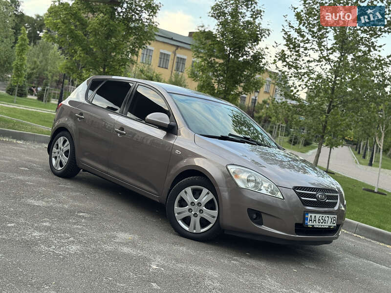 Универсал Kia Ceed 2007 в Киеве