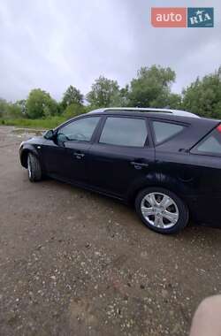 Универсал Kia Ceed 2009 в 